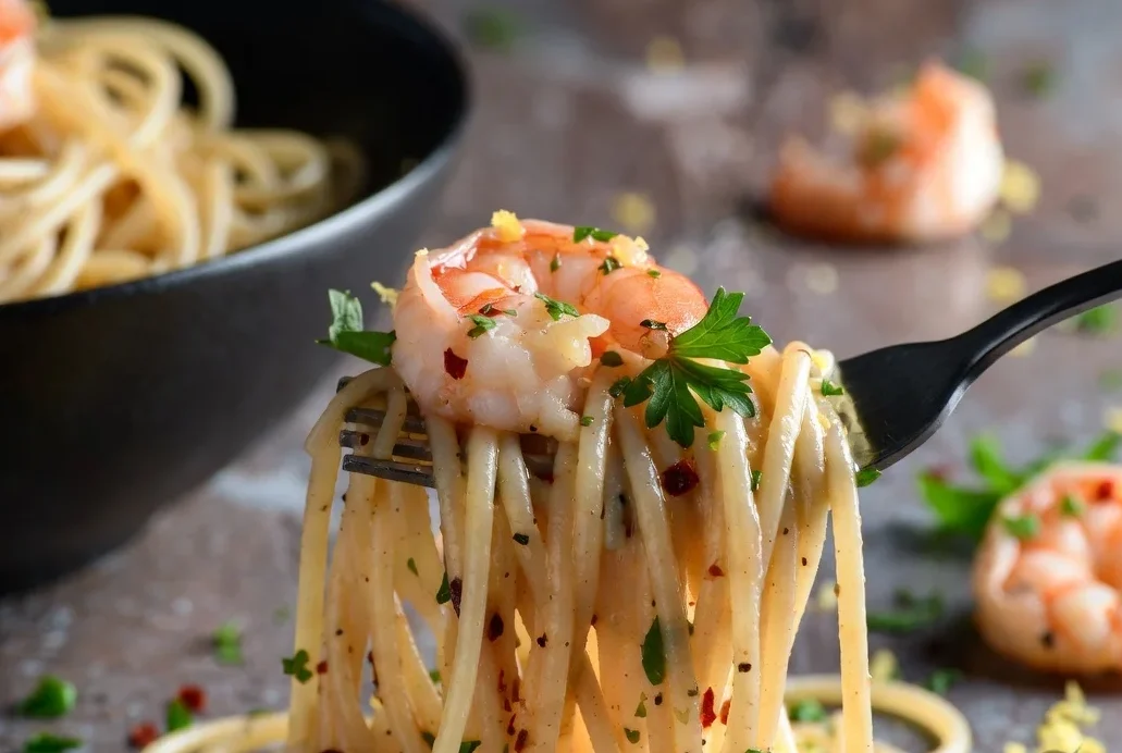 Garlic Shrimp Linguine